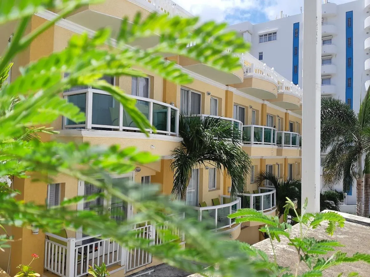 Baker'S Suites Simpson Bay