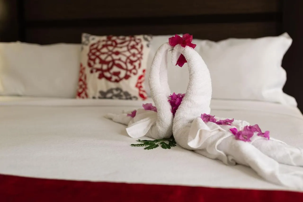 Baker'S Suites Bahía de Simpson Hotel